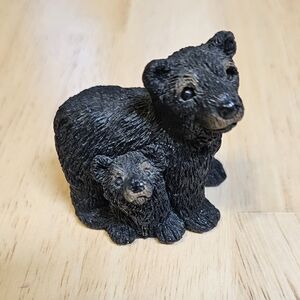 Mama Bear & Cub Ceramic Figuerine